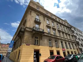 Prodej bytu 2+1, Praha, Navrátilova, 63 m2