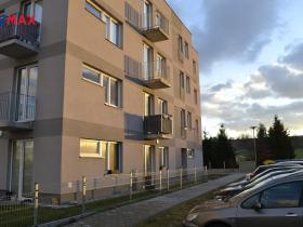Prodej bytu 1+kk, Cerhenice, Za Cukrovarem, 37 m2