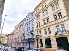 Prodej bytu 2+kk, Praha - Vršovice, Mexická, 56 m2
