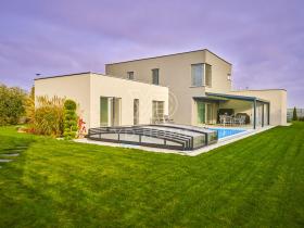 Prodej kanceláře, Vysoký Újezd, 280 m2
