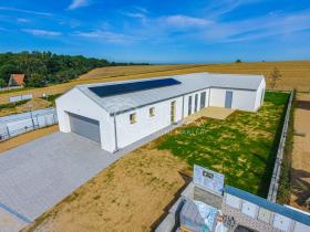 Prodej rodinného domu, Radějovice, 218 m2