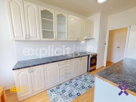 Prodej bytu 2+1, Zlín, Slunečná, 62 m2