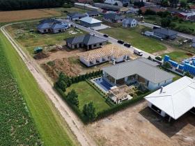 Prodej pozemku pro bydlení, Sukorady, 1044 m2