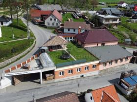 Prodej výrobních prostor, Spálov, 1200 m2