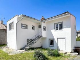 Prodej rodinného domu, Krchleby, 213 m2