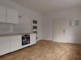 Pronájem bytu 1+1, Kelč, 39 m2