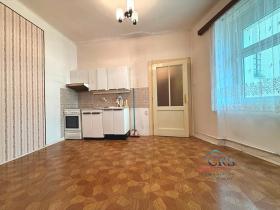 Prodej bytu 1+1, Praha - Nusle, 37 m2
