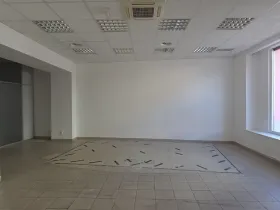Pronájem obchodního prostoru, Hodonín, Národní třída, 110 m2