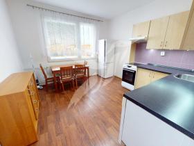 Prodej bytu 2+kk, Klatovy, Voříškova, 39 m2