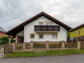 Prodej rodinného domu, Vodňany - Pražák, 330 m2