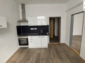 Pronájem bytu 1+1, Cheb, Evropská, 46 m2