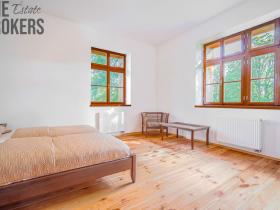 Prodej bytu 1+kk, Lesná, 27 m2