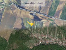 Prodej louky, Klobouky u Brna, 1680 m2