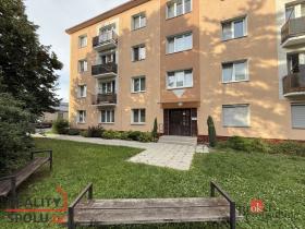 Prodej bytu 2+1, Olomouc - Holice, Slunečná, 51 m2