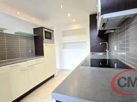 Prodej bytu 2+kk, Praha, Novákových, 76 m2