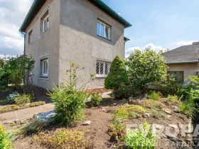 Prodej vily, Praha - Dolní Počernice, Listopadová, 139 m2