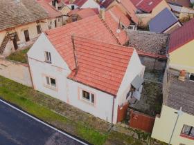 Prodej rodinného domu, Peruc, 65 m2
