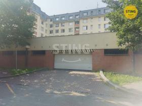 Prodej garážového stání, Ostrava - Moravská Ostrava, 23 m2