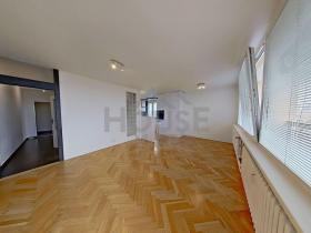 Prodej bytu 2+kk, Praha, Gutova, 52 m2