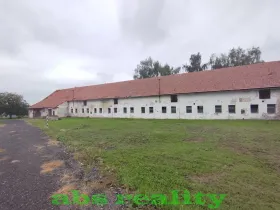 Prodej zemědělského objektu, Dolní Chvatliny, 1691 m2