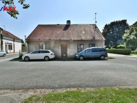 Prodej rodinného domu, Lázně Bělohrad, Malé náměstí, 82 m2