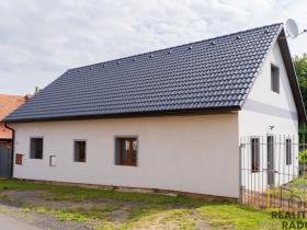 Prodej rodinného domu, Žerotín, 342 m2