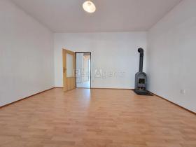 Prodej bytu 2+1, Nový Jičín, Msgr. Šrámka, 48 m2