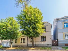Prodej rodinného domu, Kladno, Divadelní, 137 m2