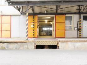 Pronájem skladu, Planá nad Lužnicí, Chýnovská, 1998 m2