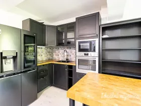 Pronájem bytu 1+kk, Praha - Holešovice, Jankovcova, 32 m2