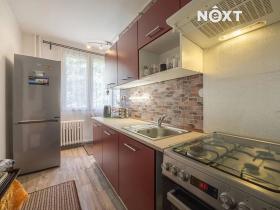 Prodej bytu 2+1, Plzeň, Pod Vrchem, 50 m2