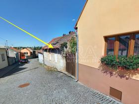 Prodej rodinného domu, Zlonice, Máchova, 43 m2