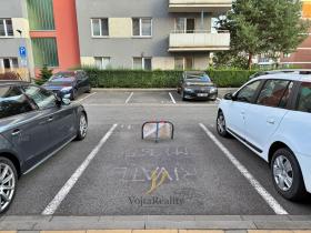 Pronájem garáže, Olomouc, Mošnerova, 13 m2