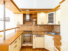 Pronájem bytu 2+1, Praha - Vinohrady, Slavíkova, 77 m2