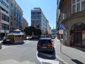 Pronájem bytu 1+1, Brno, Veselá, 43 m2