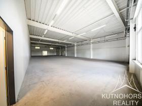 Pronájem výrobních prostor, Kolín, Havlíčkova, 541 m2