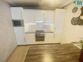 Pronájem bytu 3+kk, Jihlava, Husova, 69 m2