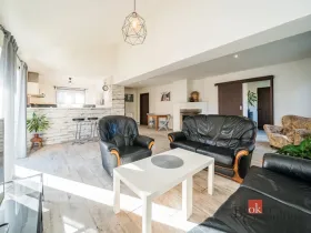 Prodej rodinného domu, Nespeky, Sluneční, 143 m2