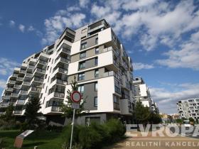Prodej bytu 2+kk, Praha - Střížkov, Lovosická, 56 m2
