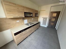 Prodej bytu 1+1, Most, tř. Budovatelů, 34 m2