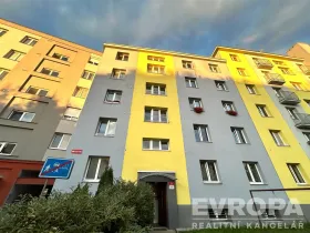 Prodej bytu 1+1, Plzeň - Východní Předměstí, náměstí Generála Píky, 48 m2