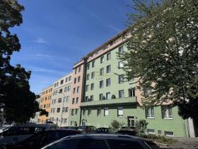 Prodej bytu 2+kk, Praha - Vinohrady, Hollarovo náměstí, 37 m2