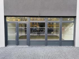 Pronájem obchodního prostoru, Pardubice, Na Spravedlnosti, 116 m2