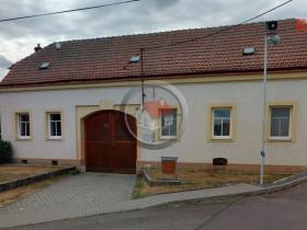 Prodej rodinného domu, Třebelovice, 150 m2
