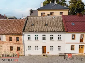 Prodej rodinného domu, Toužim, Pod Brankou, 219 m2