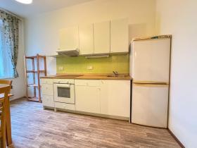 Pronájem kanceláře, Žatec, Hájkova, 64 m2