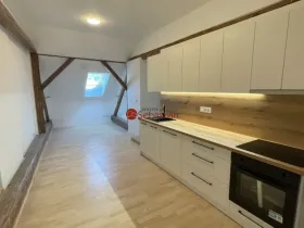 Pronájem bytu 4+kk, Hořice, 99 m2