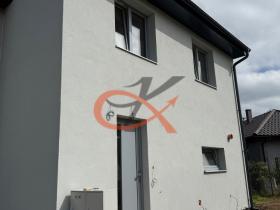 Pronájem rodinného domu, Valašské Meziříčí, 125 m2