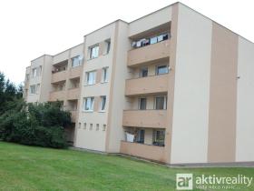Prodej bytu 3+1, Vroutek, Na Hůrce, 65 m2