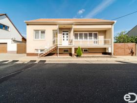 Prodej rodinného domu, Dolní Dunajovice, Krátká, 115 m2